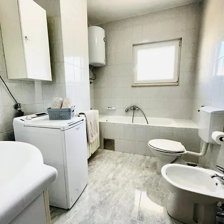 Дом отдыха House Slatine *