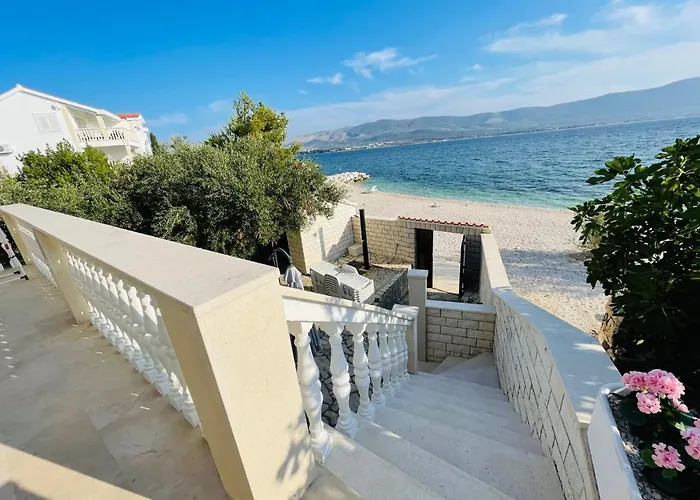 House Slatine Feriehus