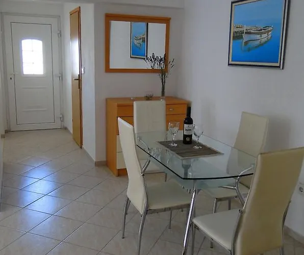 Feriehus House Slatine